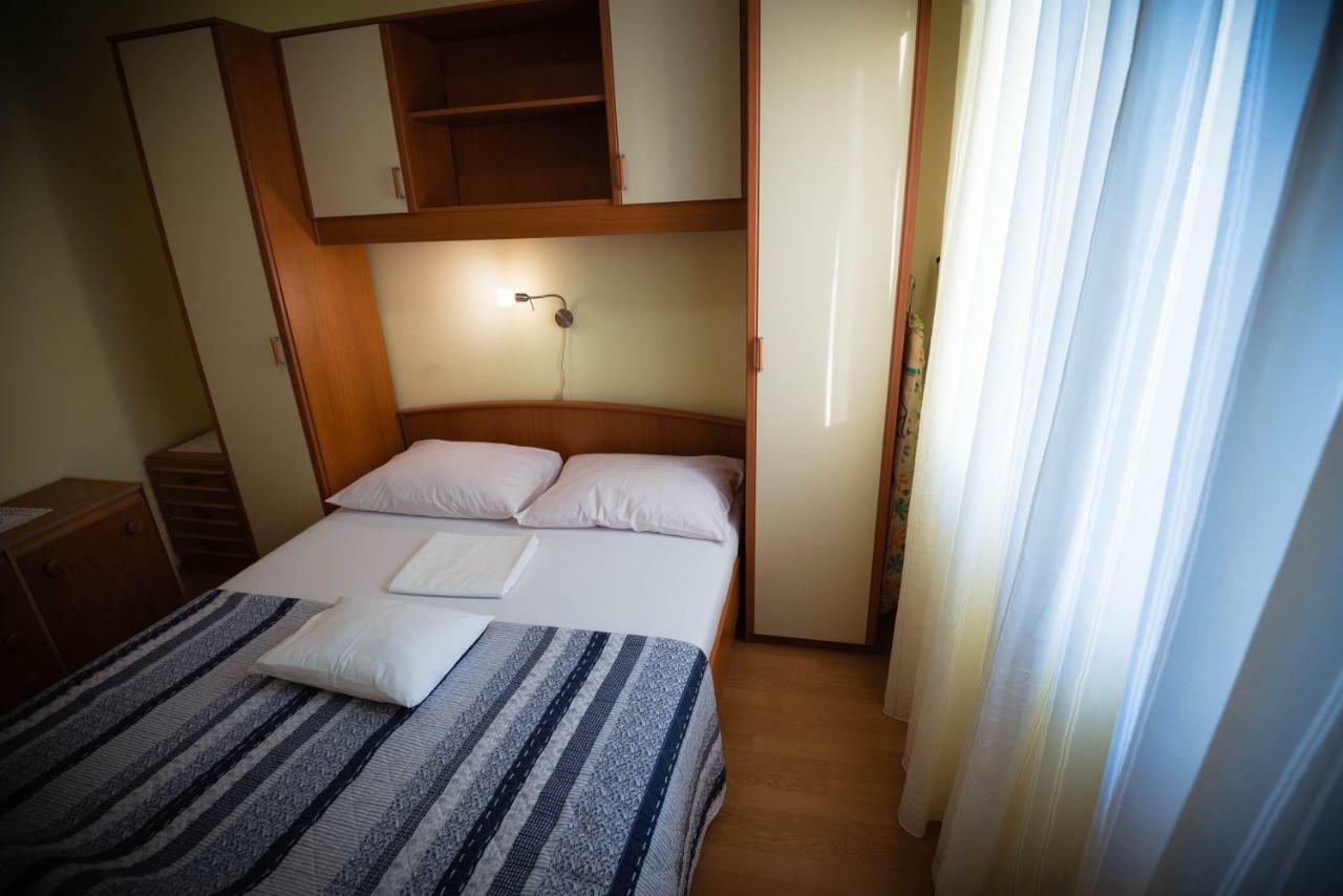 Grebaštica Apartmani Bare I Danica מראה חיצוני תמונה